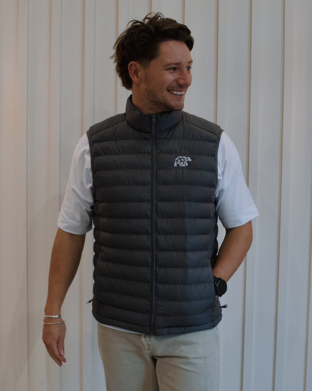 Bear Essentials Gilet - Slate Grey
