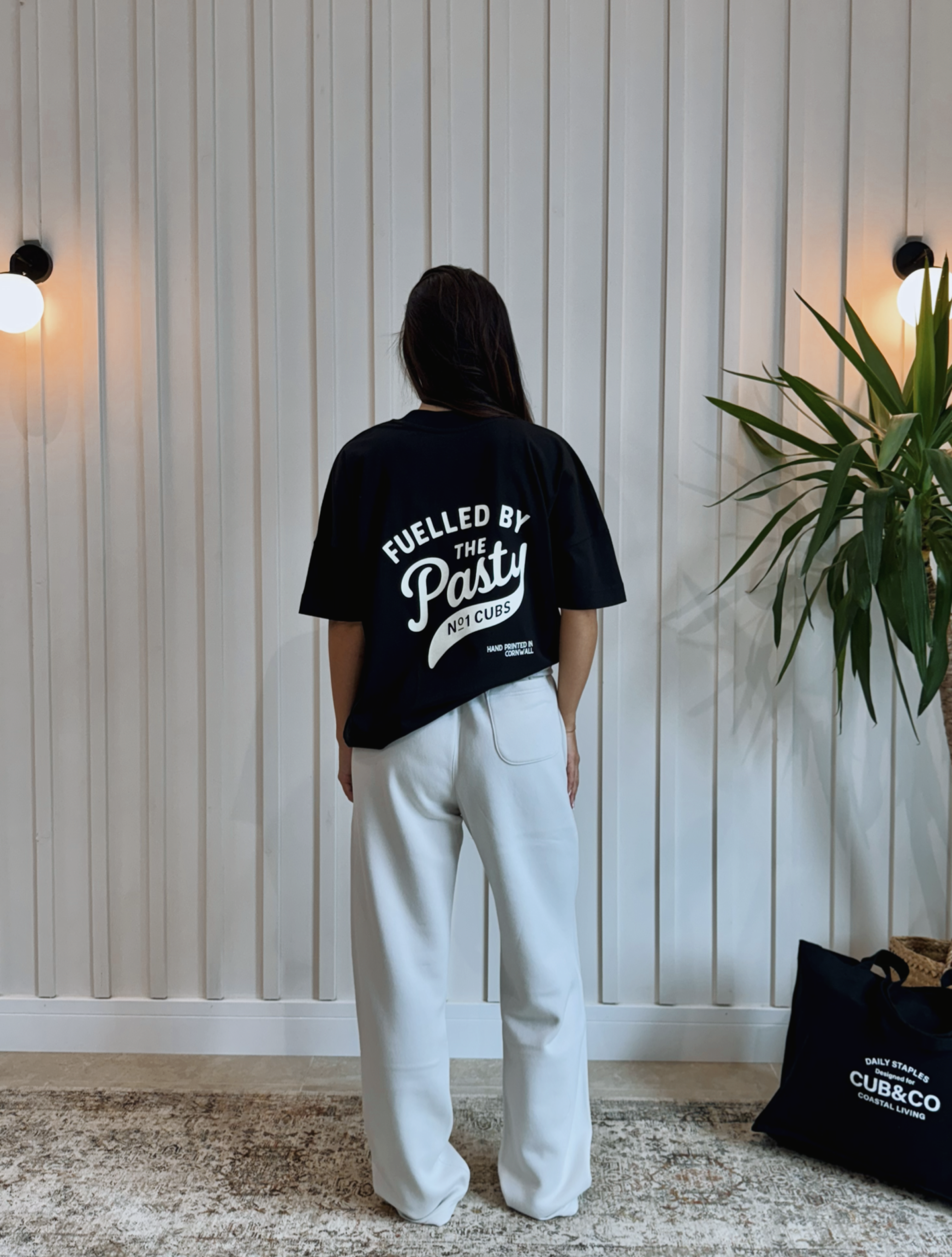 Pasty T-Shirt - Black / Cream