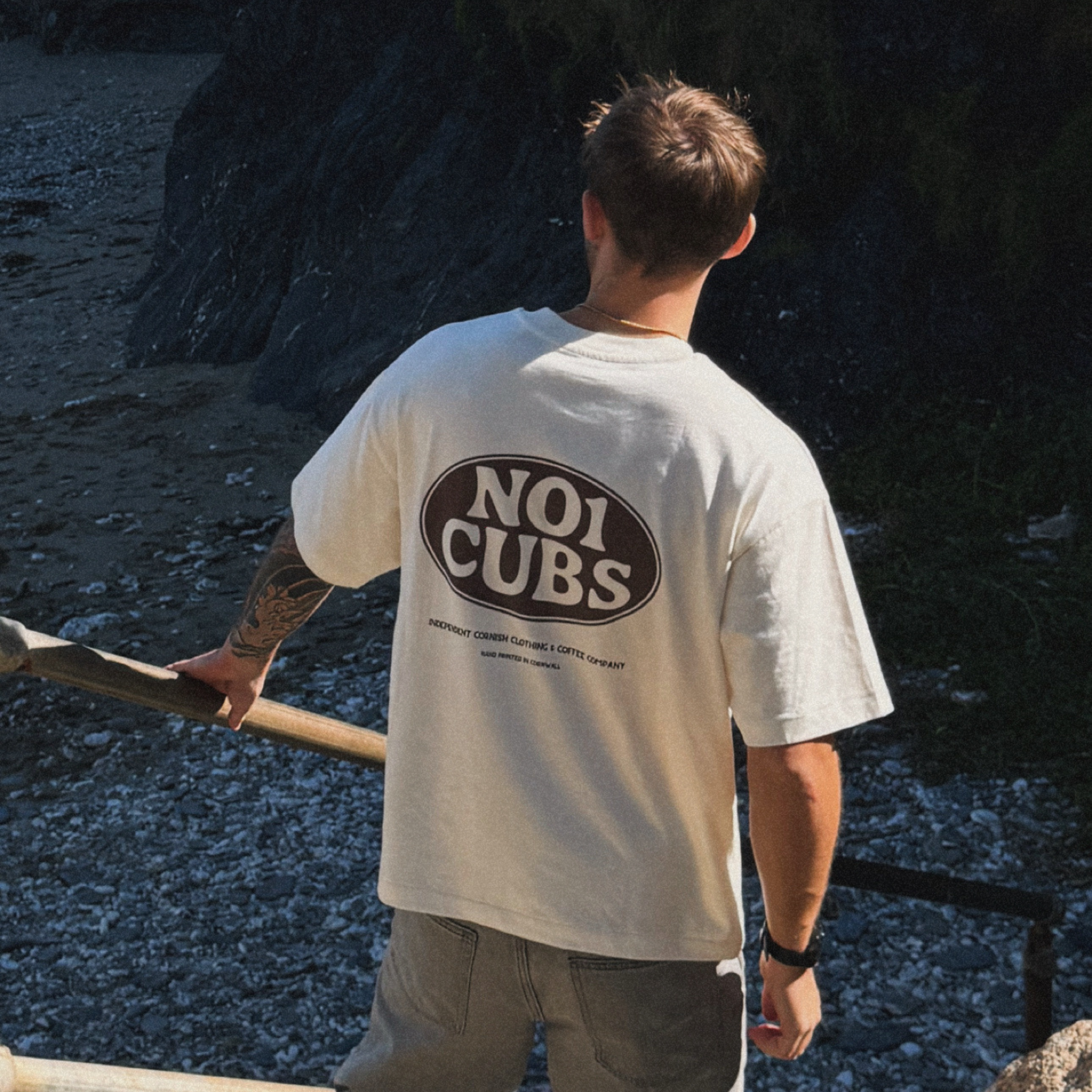 Oval Cornish Cream T-shirt