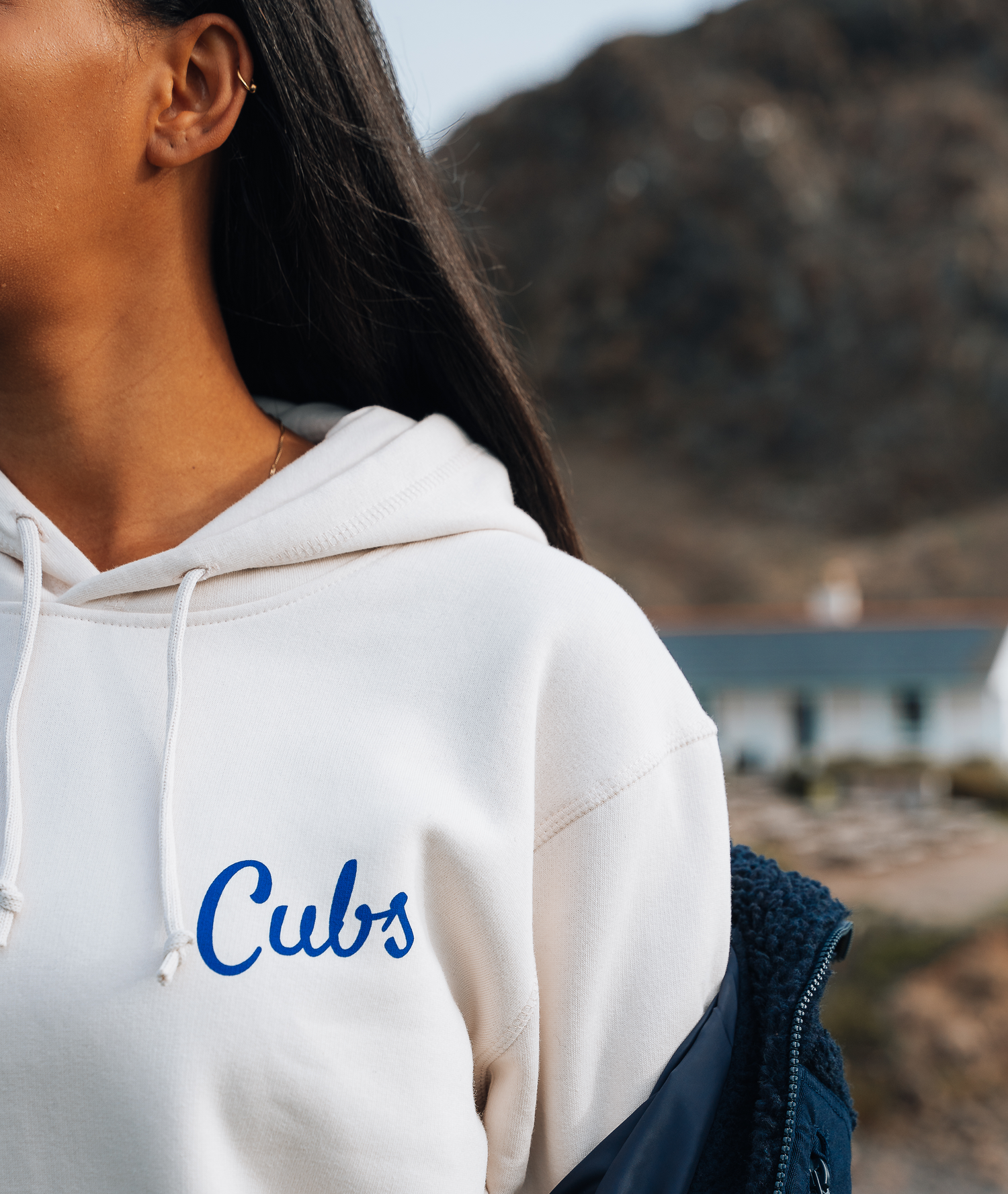 Cubs Longboard Vintage White Hoodie